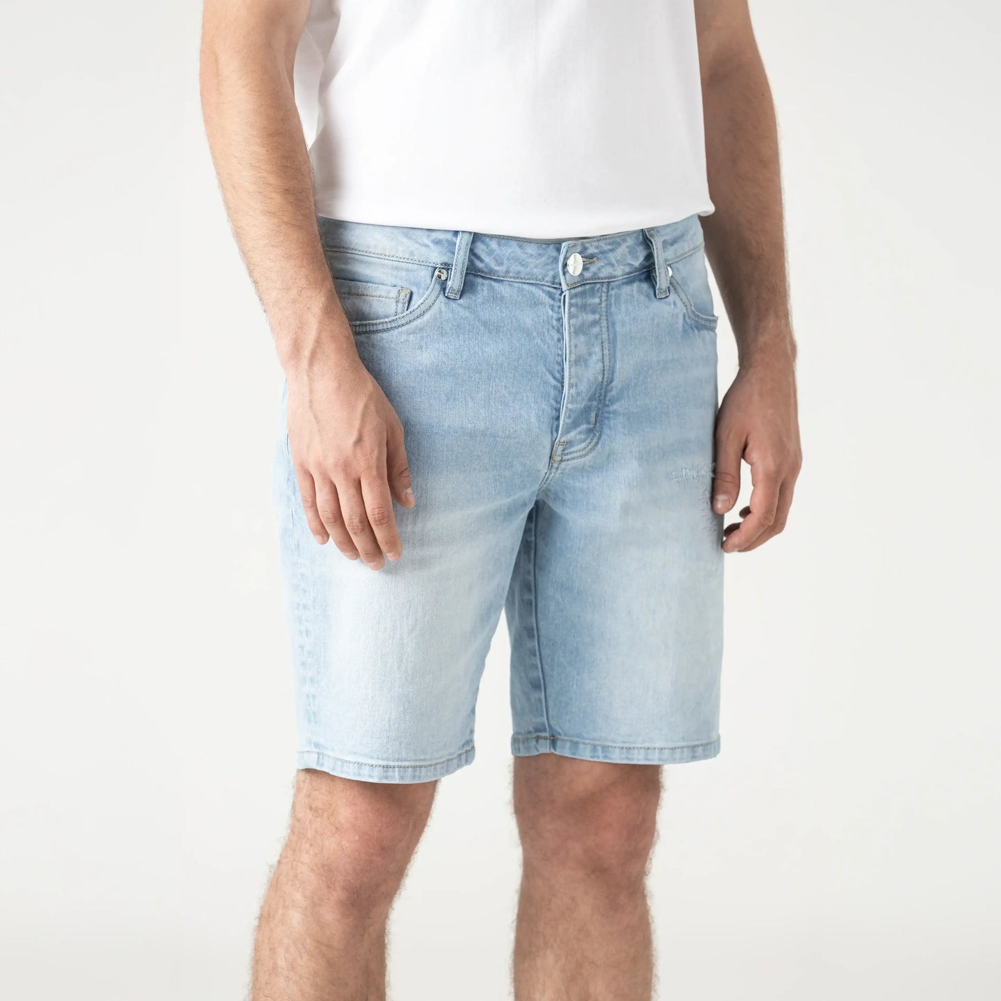 TARIK SHORT DENIM/BABY BLUE